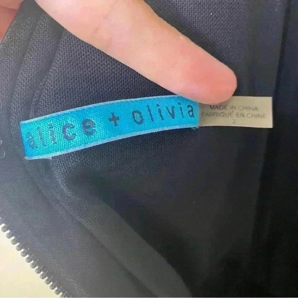 Alice + Oliva black leather sleeveless LBD little black dress 2 timeless - Picture 3 of 5